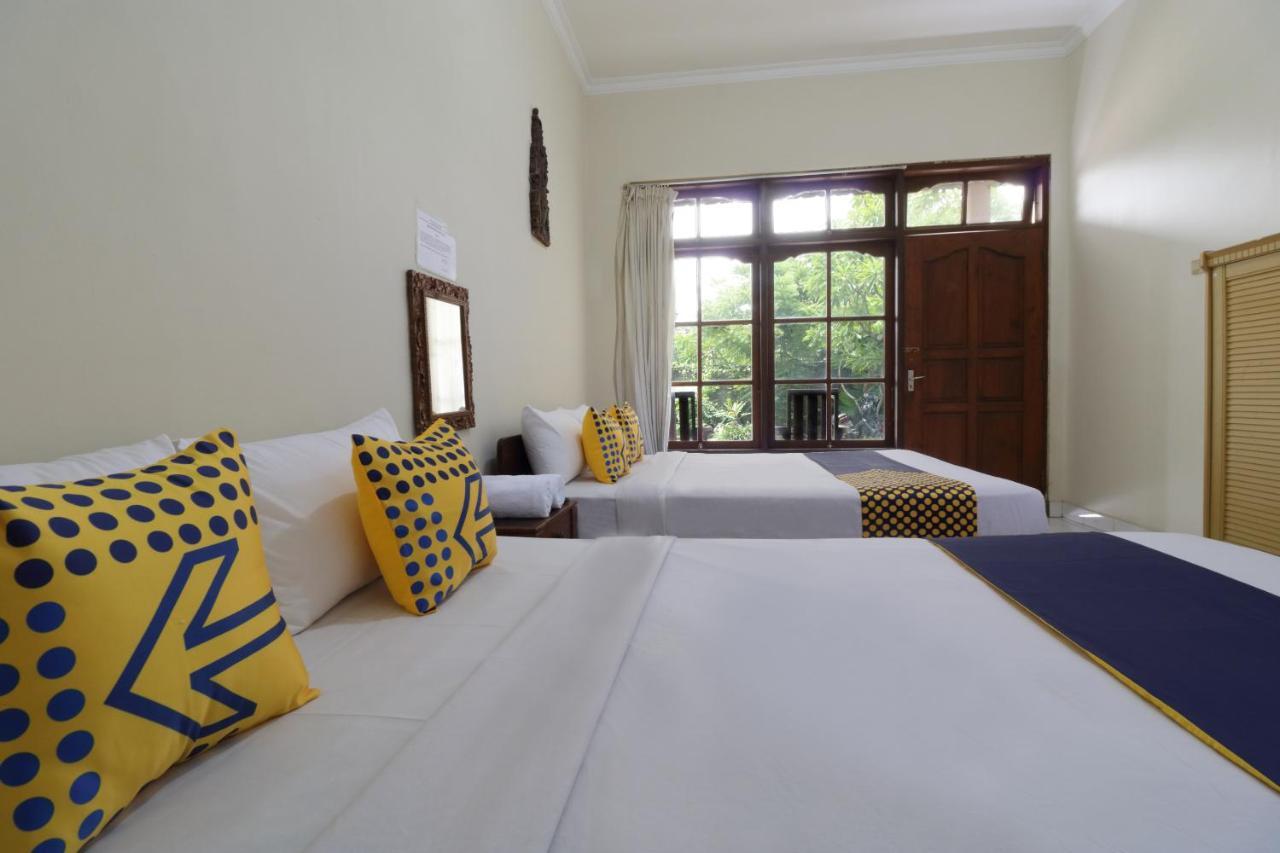 Hotel Spot On 2426 Aget Jaya Ii 2*